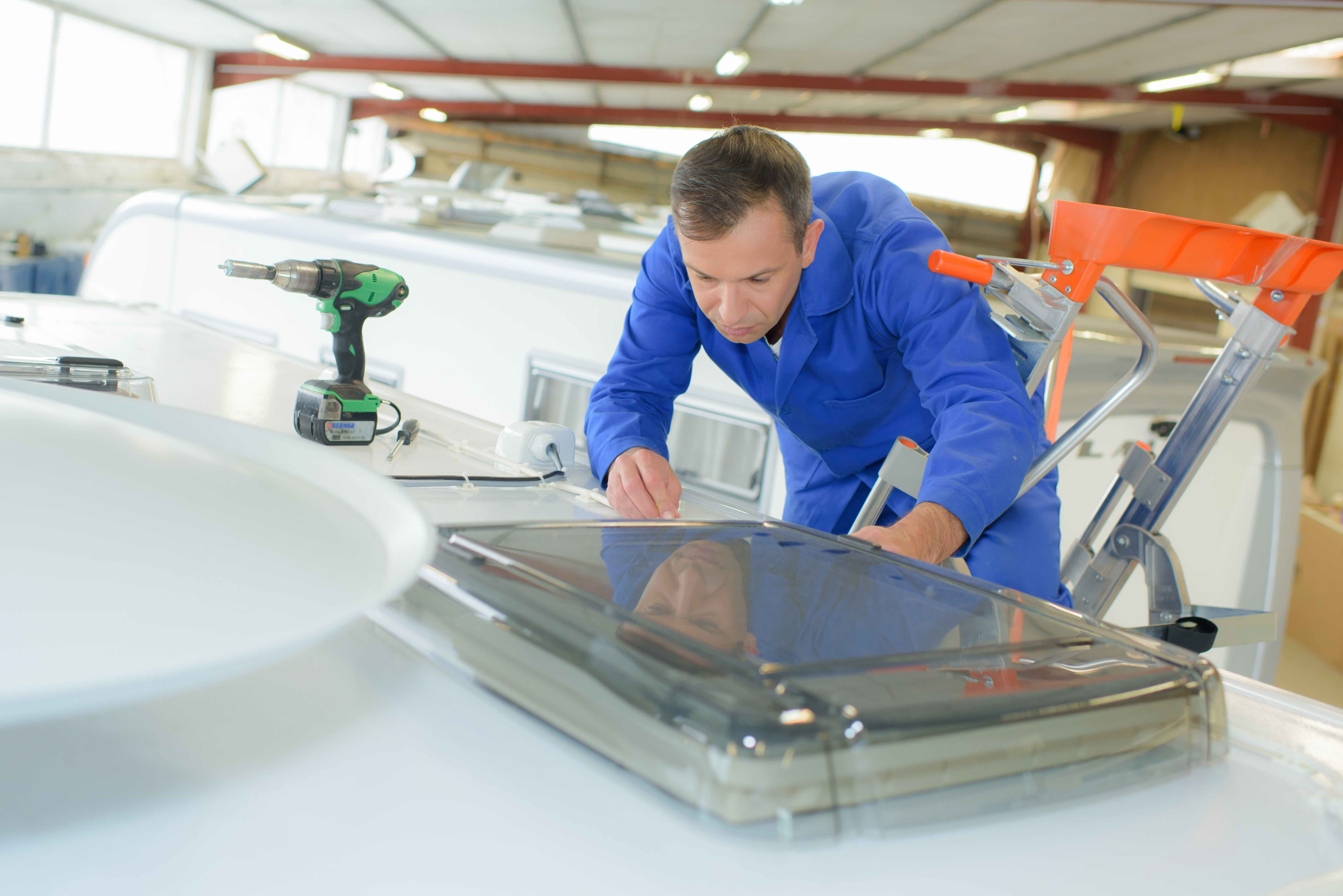 Caravan & Motorhome Repair Shop
